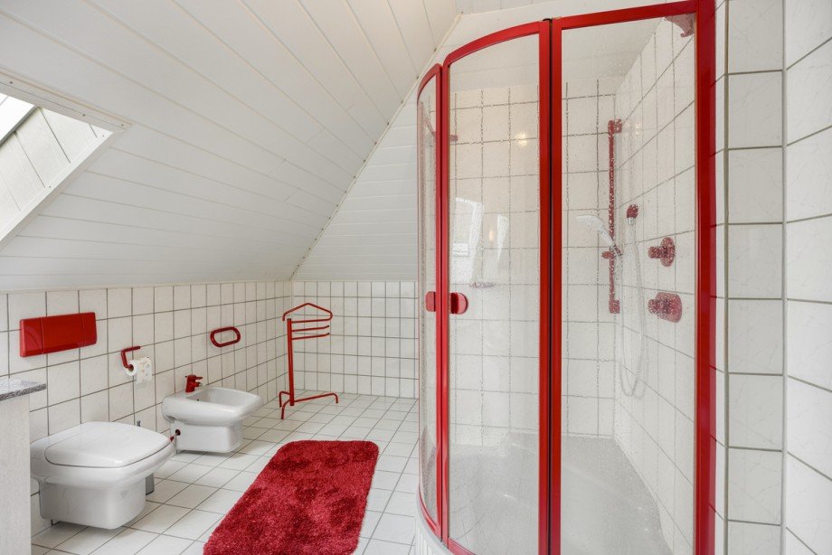 Badezimmer Obergeschoss Einfamilienhaus Ehringshausen