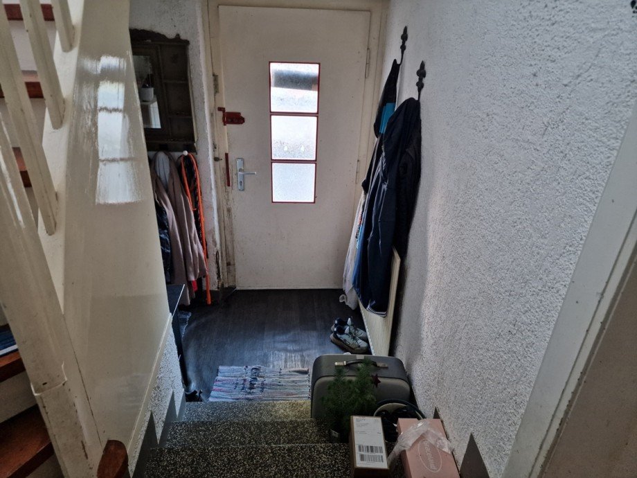 Eingangsbereich Zweifamilienhaus Gie�en / Wieseck