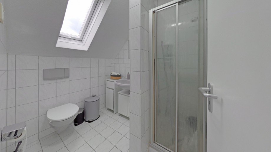 10_Badezimmer_Dachgeschoss Maisonettewohnung Wetzlar