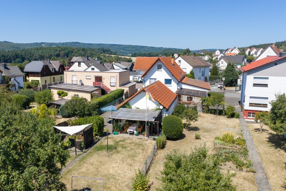 Garten und Laub - Kopie Zweifamilienhaus Leun