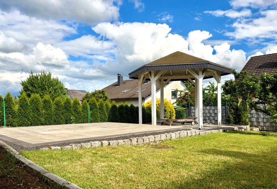 Garten Maisonettewohnung H�ttenberg / Volpertshausen