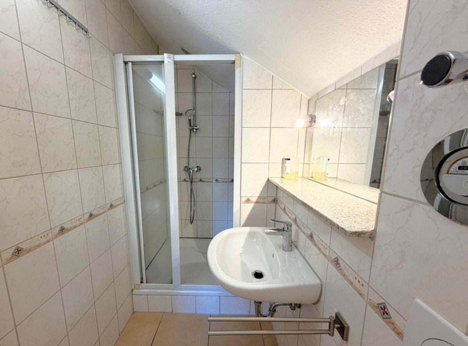 Bad Dachgeschosswohnung Solms
