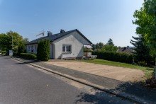 Stellpl�tze Bungalow mit Schlossblick - provisionsfrei