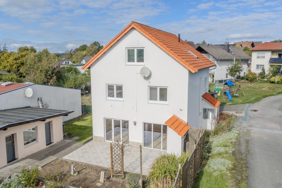Terrasse Einfamilienhaus Sch�ffengrund / Schwalbach