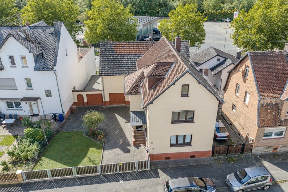 Vorderansicht Zweifamilienhaus Wetzlar / Hermannstein