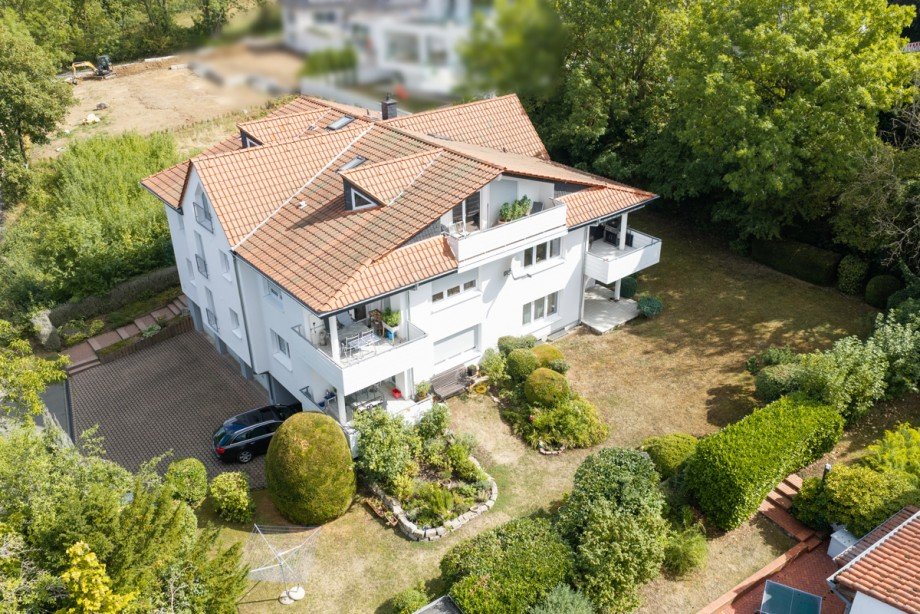 Hausansicht - Blick in Garten Erdgeschosswohnung Wetzlar