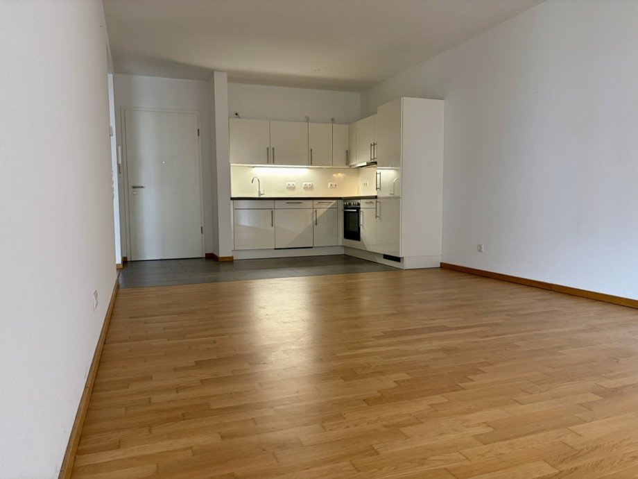 Wohn - Essbereich - Blick auf K�che Etagenwohnung Wetzlar