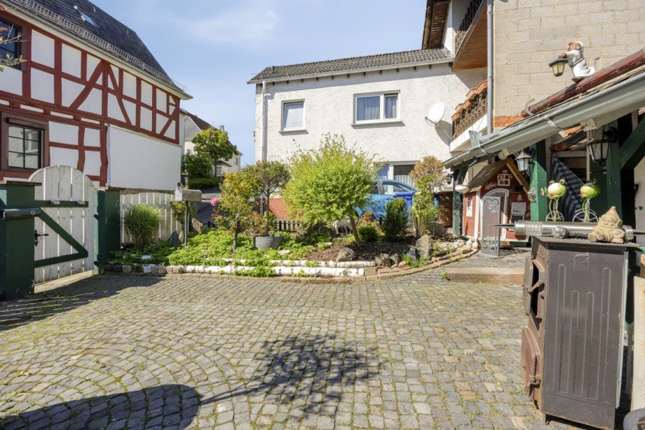 Hofansicht Einfamilienhaus Wetzlar