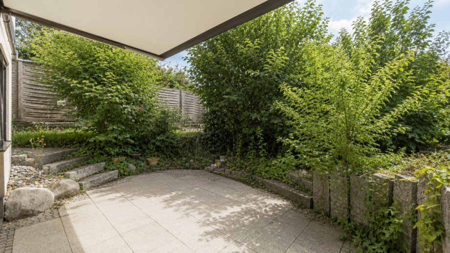 Terrasse Einfamilienhaus Solms / Niederbiel