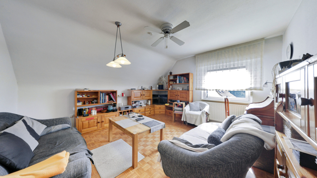 Wohnzimmer Einfamilienhaus Langg�ns