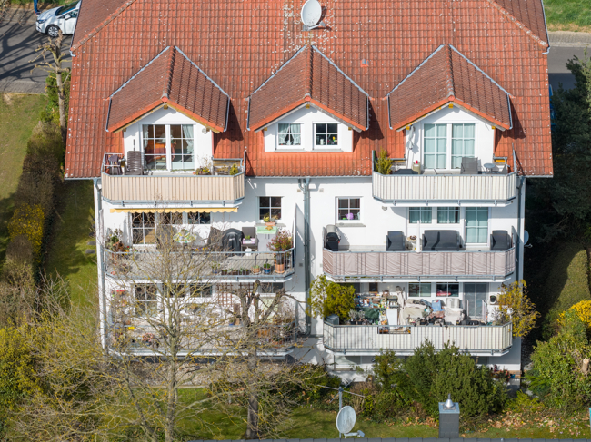 13_R�ckansicht Etagenwohnung Langg�ns