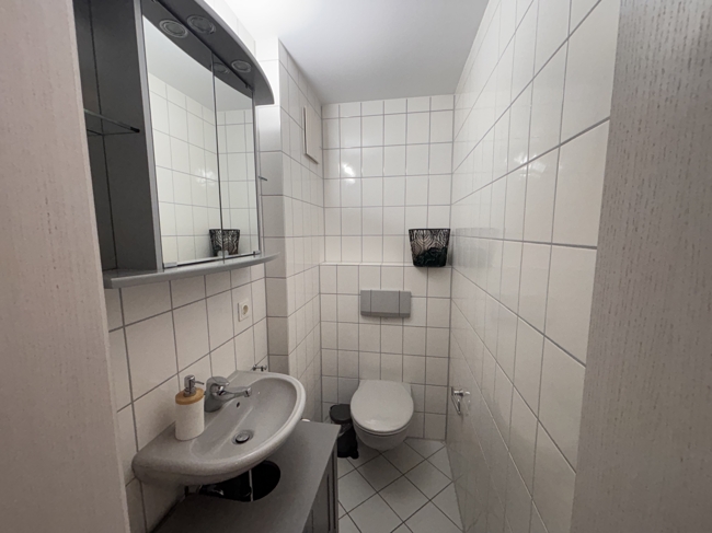 G�ste-WC Etagenwohnung Solms