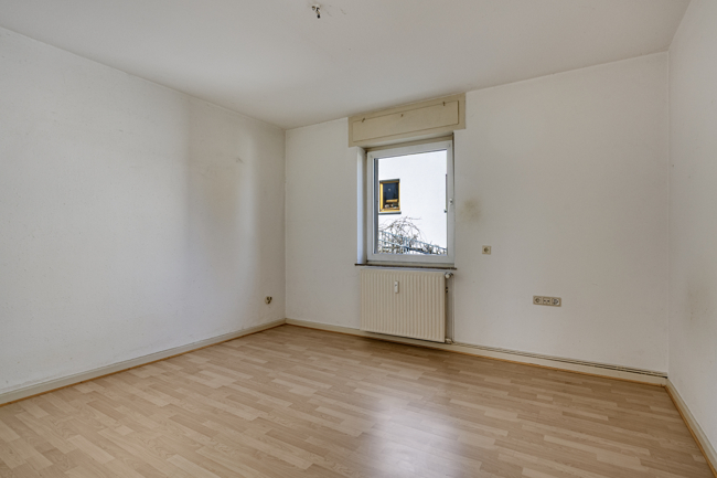 EG Schlafzimmer Zweifamilienhaus Wetzlar / Naunheim