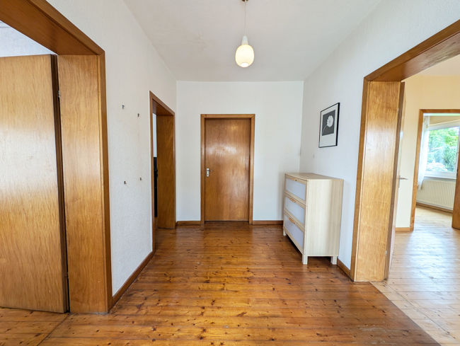 OG Flur Einfamilienhaus Gie�en / Allendorf