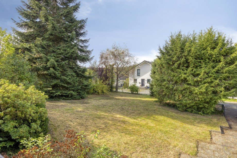15 Garten Einfamilienhaus Braunfels