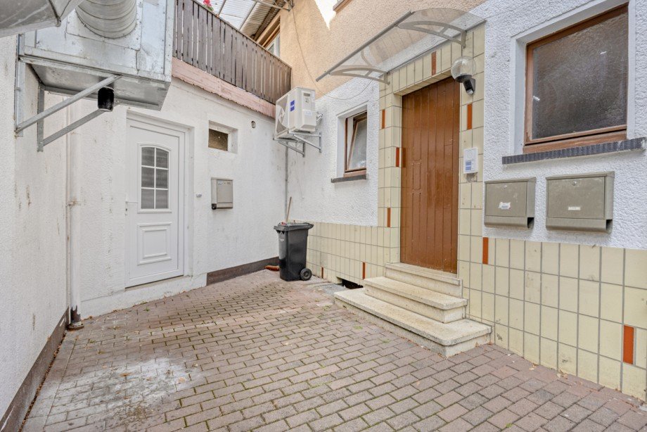 Eingang Haus A�lar