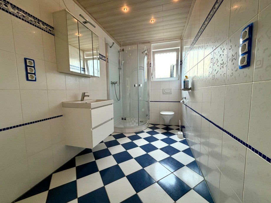 Bad 2 Maisonettewohnung H�ttenberg / Volpertshausen