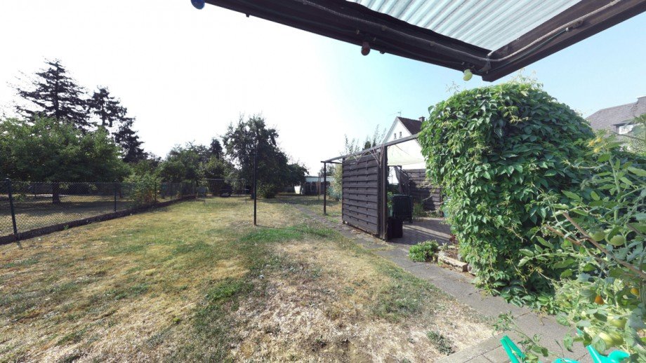 Garten Zweifamilienhaus Leun