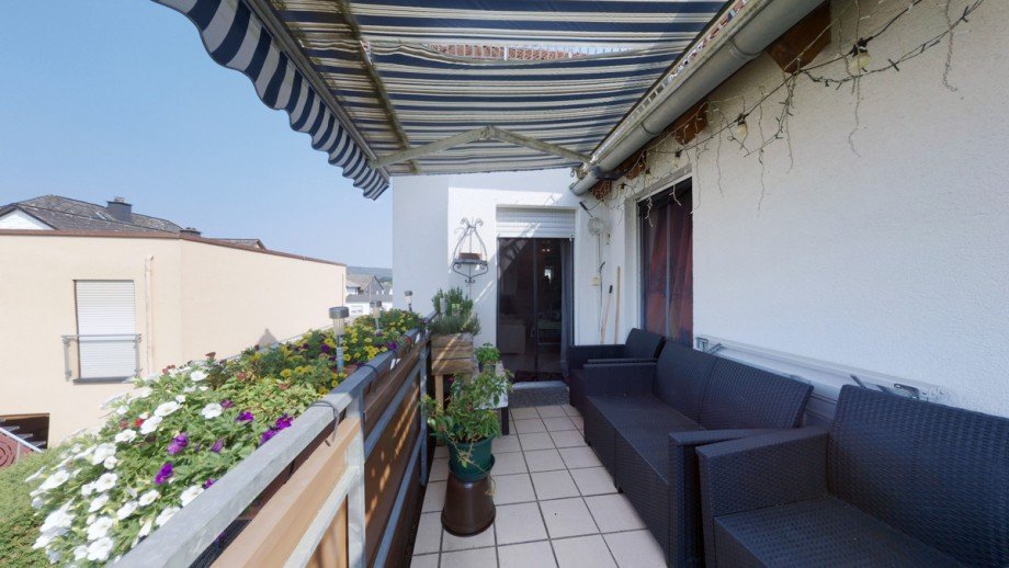 Balkon Zweifamilienhaus Leun