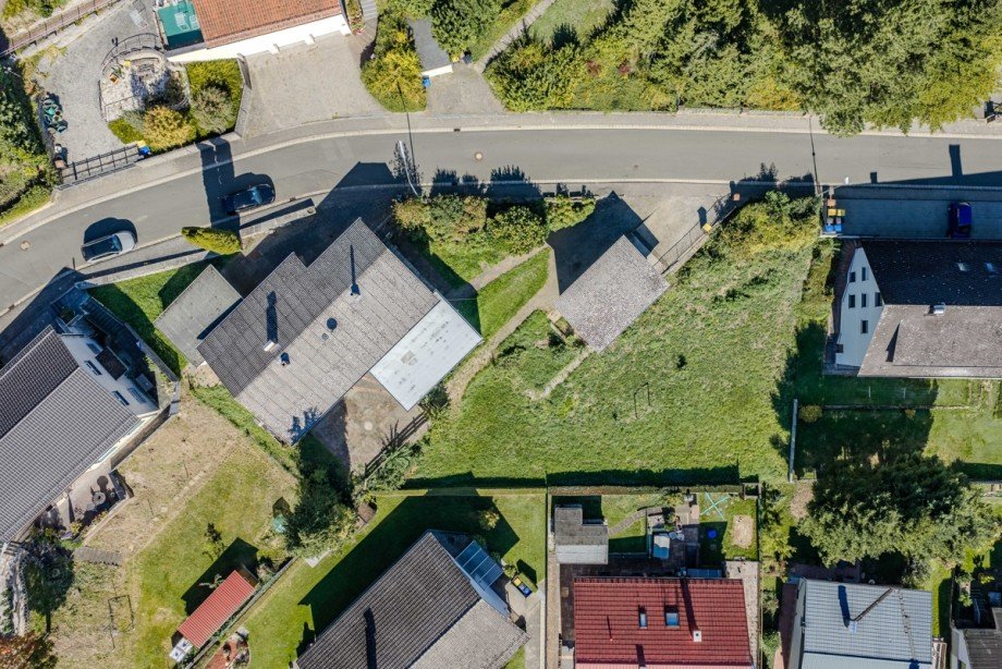 DJI_20260925113056_0706_D-HDR Einfamilienhaus Solms