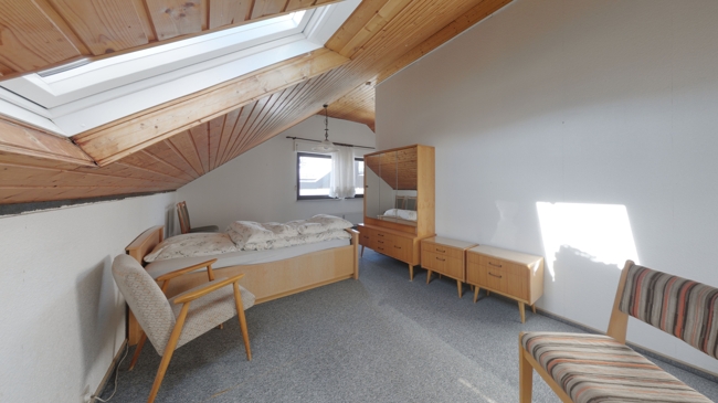 12_Zimmer DG Einfamilienhaus Bad Endbach