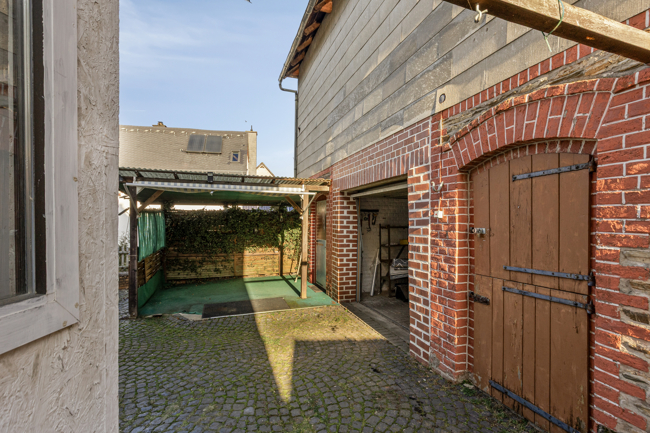 Innenhof Einfamilienhaus A�lar