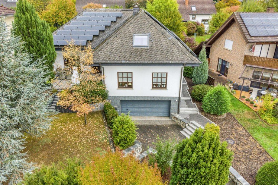 Vorderansicht Einfamilienhaus Ehringshausen