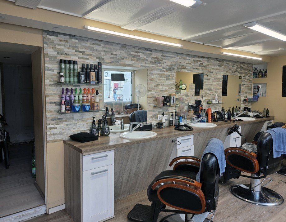 Friseursalon Haus A�lar