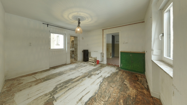 14_Zimmer_Einliegerwohnung Einfamilienhaus Leun