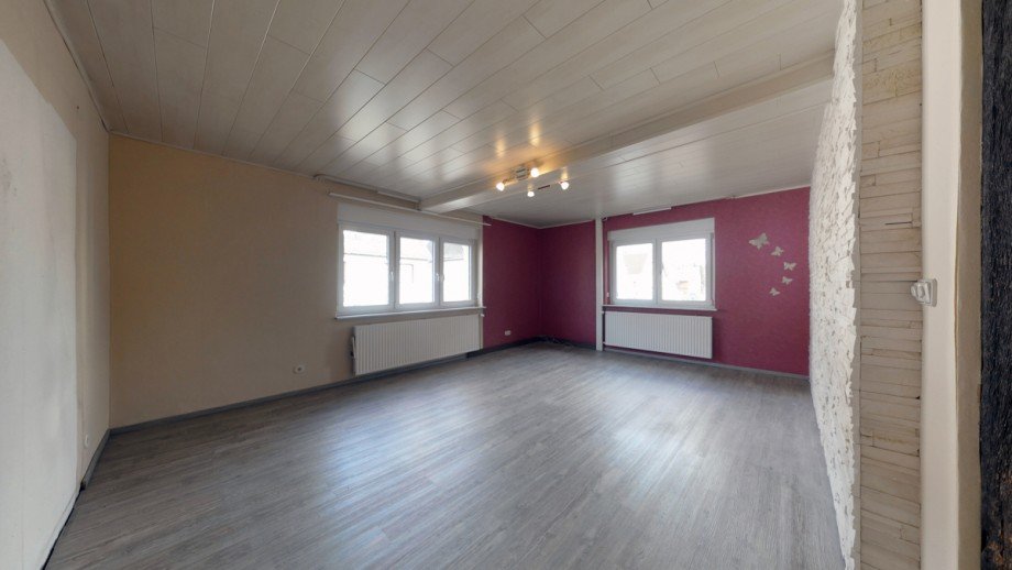 Schlafzimmer Vorderhaus Zweifamilienhaus Wetzlar / Hermannstein