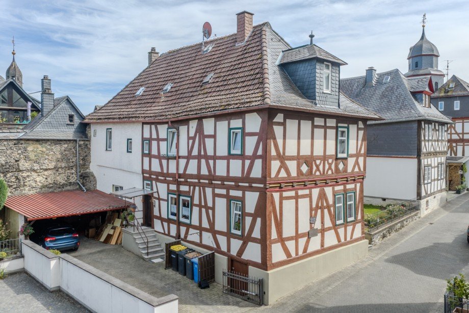 Drohnenansicht Einfamilienhaus Braunfels