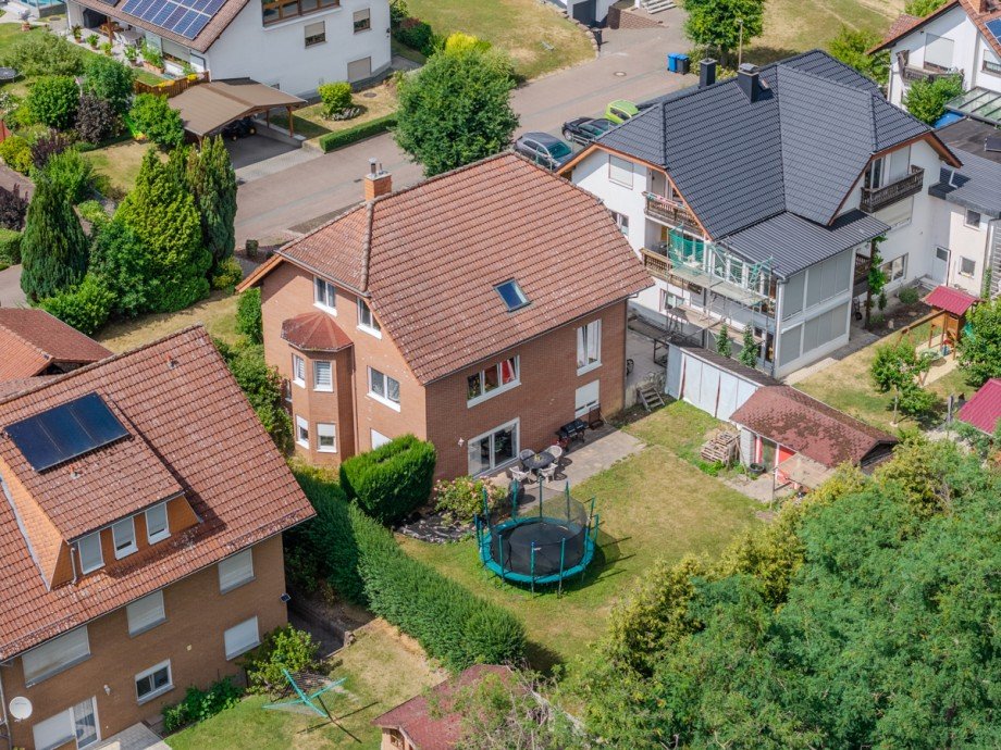 Drohnenansicht Einfamilienhaus Leun