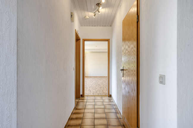 Bungalow Flur Zweifamilienhaus Wetzlar / Naunheim