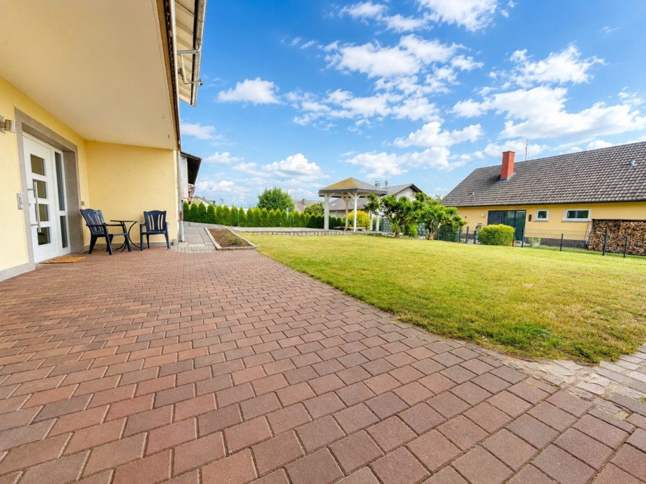 Terasse Maisonettewohnung H�ttenberg / Volpertshausen