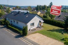 Hauptbild Bungalow mit Schlossblick - provisionsfrei