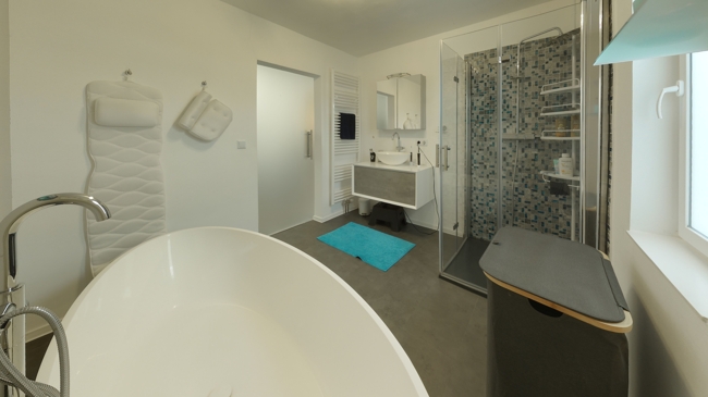 07_Badezimmer_OG Einfamilienhaus Leun